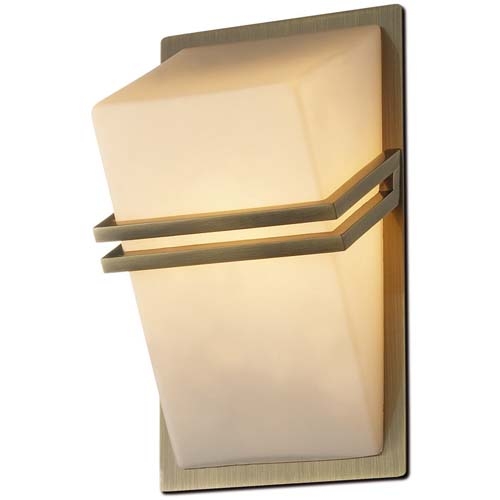 |  2023/1W   Tiara Odeon Light